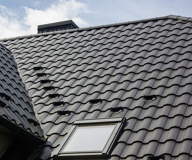 Plafond plaatsen en ombouw koof - STS Klussenbedrijf
